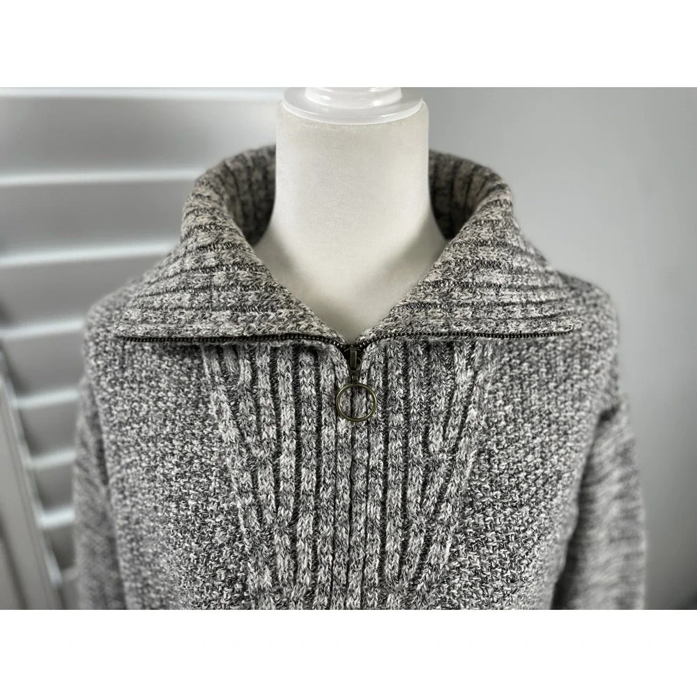 Women's‎ Mock Turtleneck Quarter Zip Pullover Sweater Universal Threads Gray M